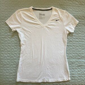 White Nike Dri-Fit, Slim Fit tshirt M